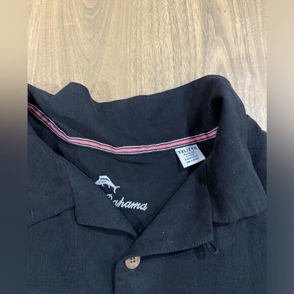 Tommy Bahama Jets button down size XXL - Picture 3 of 5